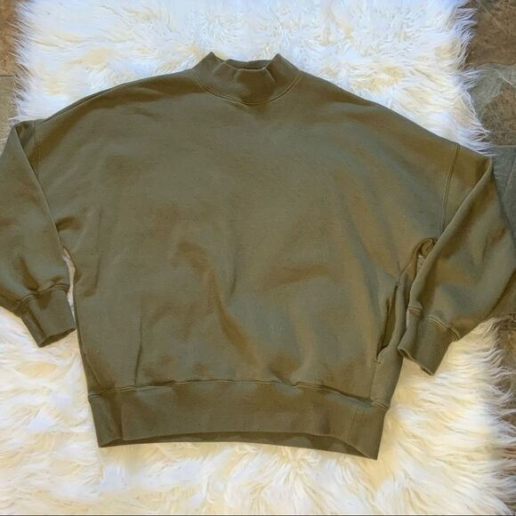 Mock Crewneck - Picture 12 of 12